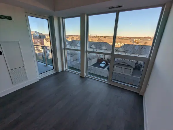 2343 Khalsa Gate #527, Oakville, ON L6M 4J2