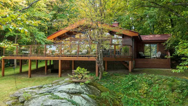 87 Dayeo DR, Georgian Bay, ON P0C 1H0