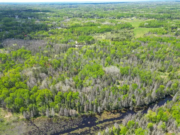 13 One Mile RD, East Ferris, ON P0H 1K0