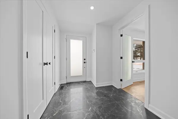 41 Qualicum ST, Qualicum - Bruce Farm - Greenbelt And Area, ON K2H 7H3