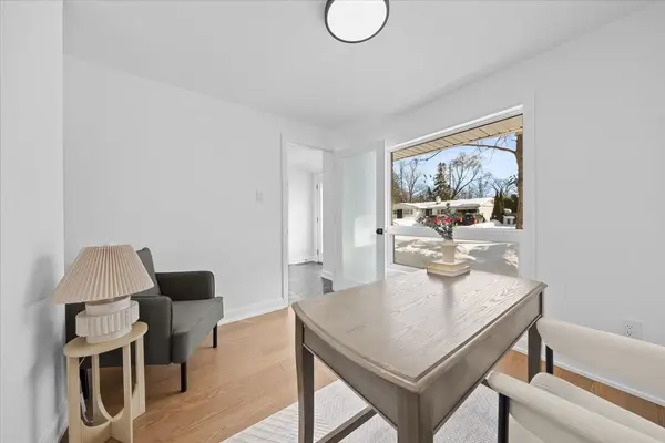 41 Qualicum ST, Qualicum - Bruce Farm - Greenbelt And Area, ON K2H 7H3