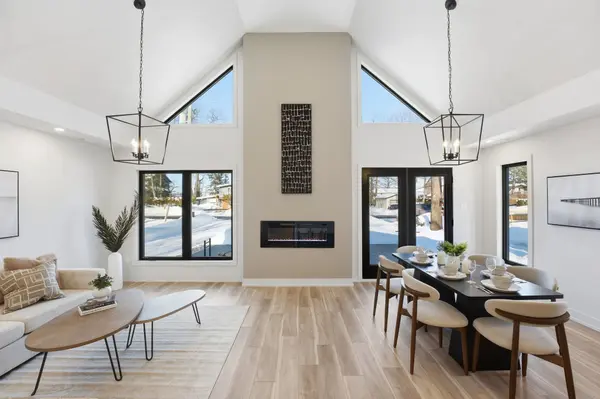 557 Bayview DR, Constance Bay - Dunrobin - Kilmaurs - Woodlawn, ON K0A 3M0