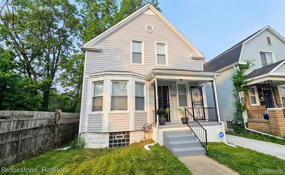 2520 Seyburn ST, Detroit, MI 48214