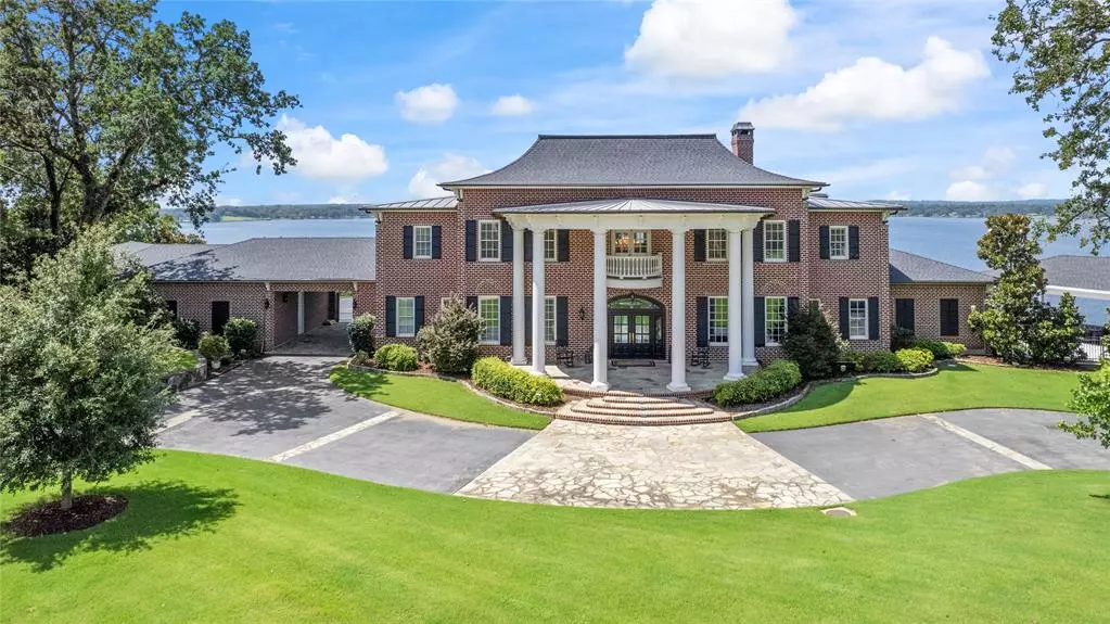 222 Eagles Bluff Boulevard, Bullard, TX 75757