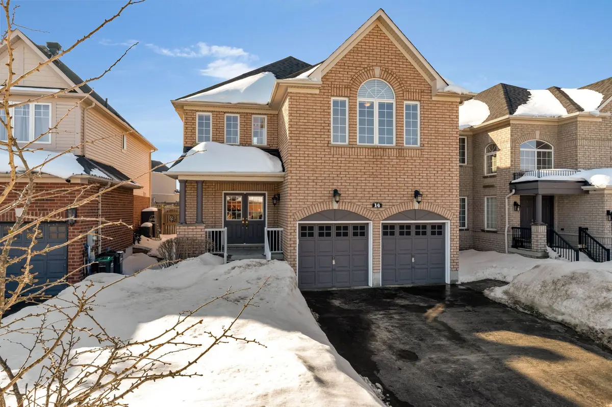 Barrie, ON L4M 0A9,14 Charlemagne AVE