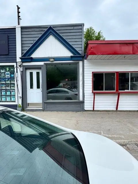 201 Highland ST, Dysart Et Al, ON K0M 1S0