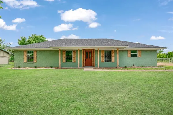 2770 SE 40th,  Paris,  TX 75462