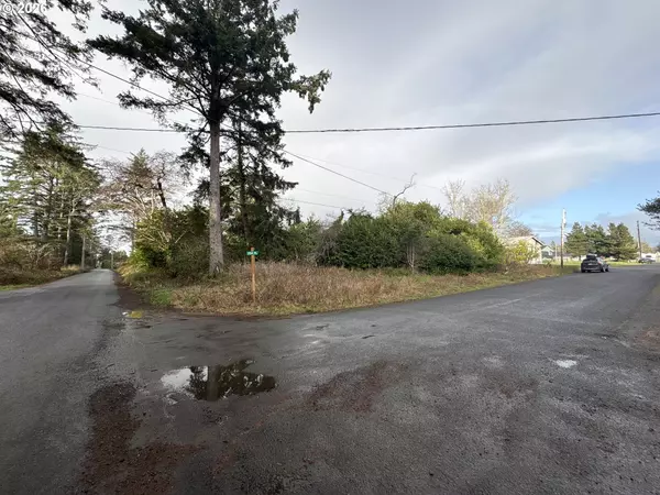 Ocean Park, WA 98640,25502 PARK AVE