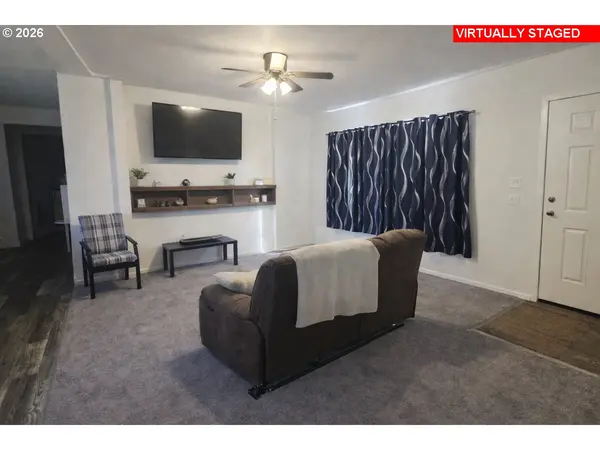 Elgin, OR 97827,900 N 15TH AVE