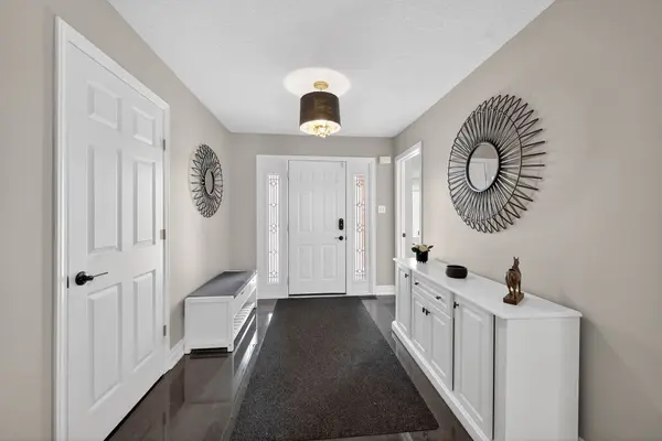 Guelph, ON N1G 4N8,90 Kortright RD E