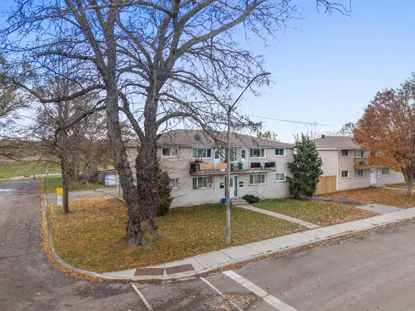 94 Sixth AVE, Brantford, ON N3S 1B2