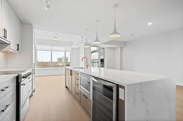 360 Deschâtelets AVE #706, Glebe - Ottawa East And Area, ON K1S 5Y1