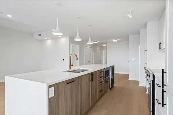 360 Deschâtelets AVE #706, Glebe - Ottawa East And Area, ON K1S 5Y1