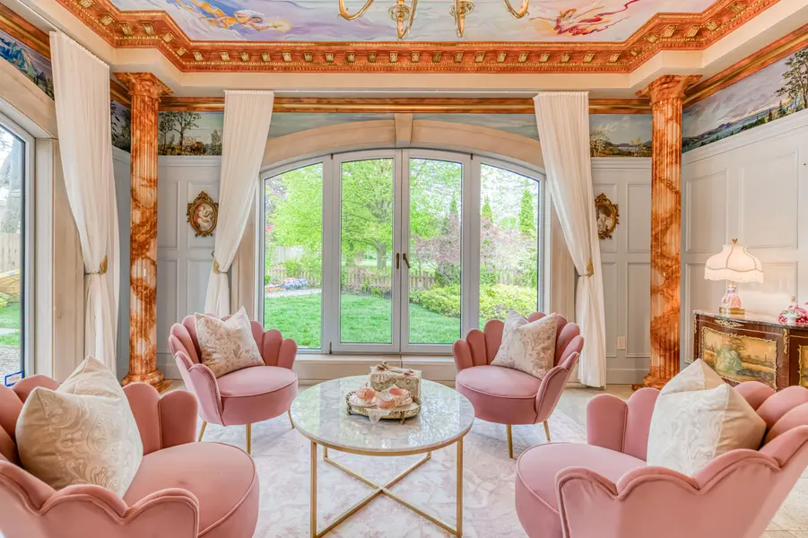 15 Lincoln Green DR, Markham, ON L3P 1R6