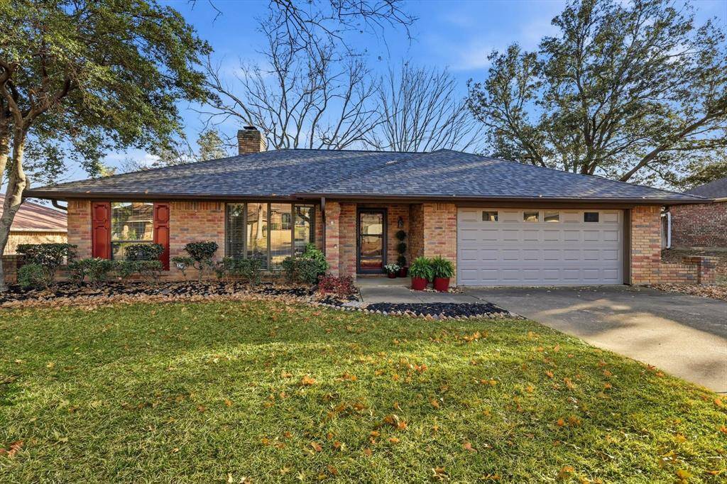 505 Cherry Ann Drive, Euless, TX 76039