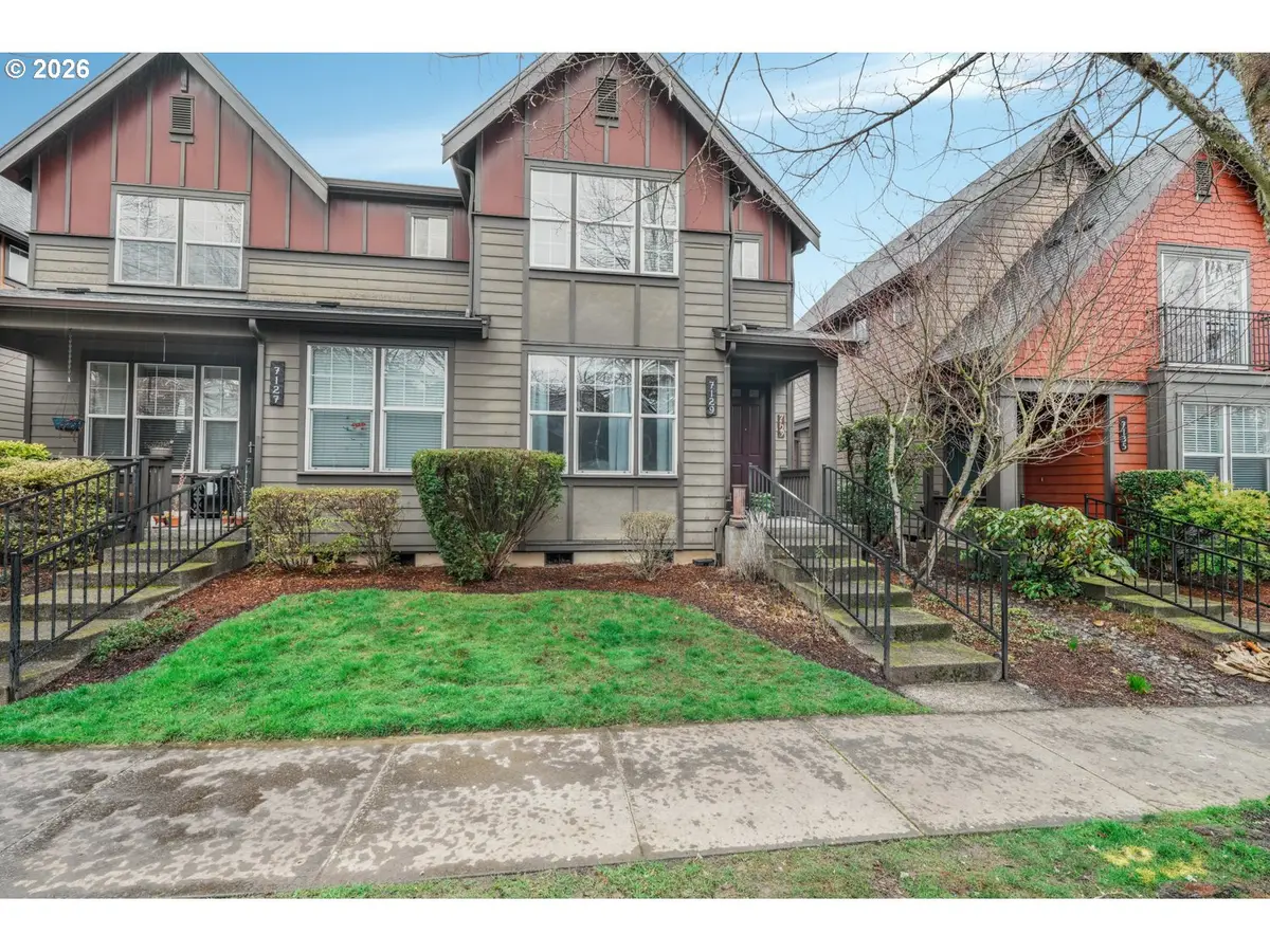 7129 NE STONEWATER ST, Hillsboro, OR 97124