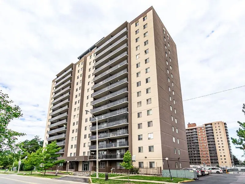60 Stevenson RD #206, Toronto W10, ON M9V 2B4