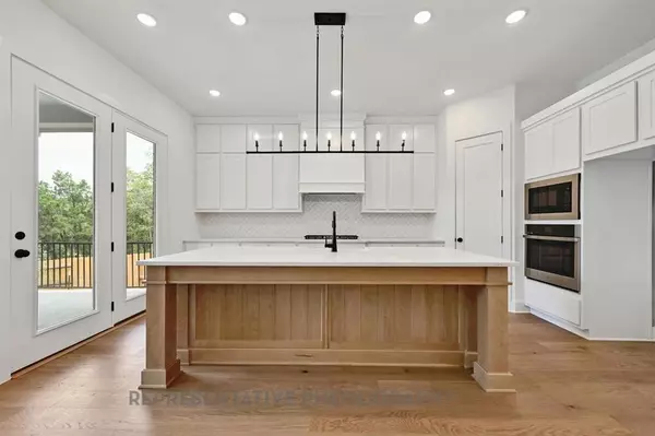 Rockwall, TX 75087,932 Shady Oaks Drive