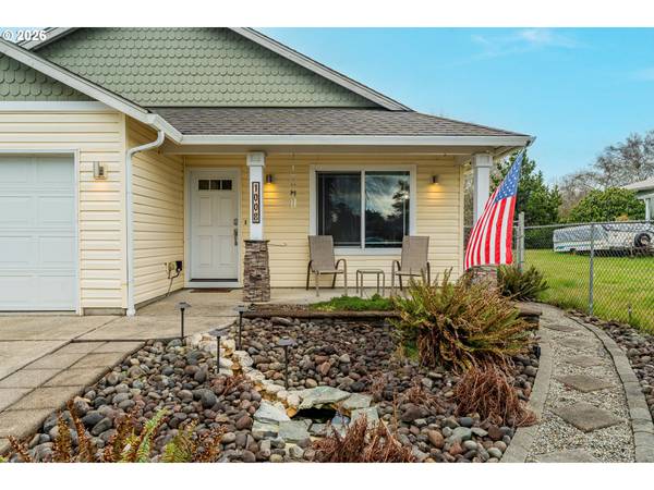 1008 IDAHO AVE S, Long Beach, WA 98631