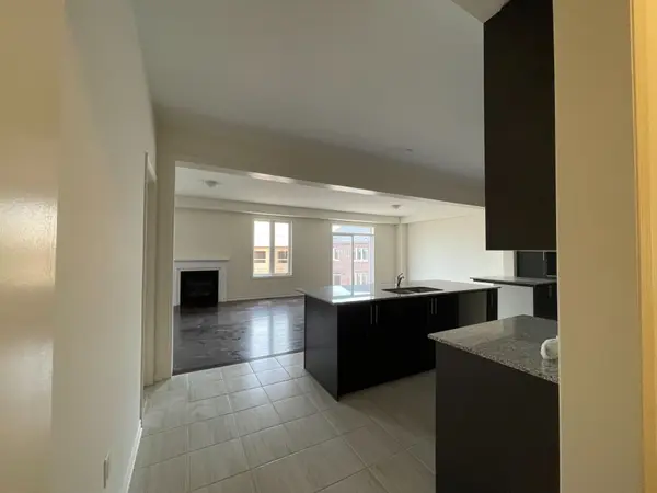 1231 Plymouth DR, Oshawa, ON L1L 0T9