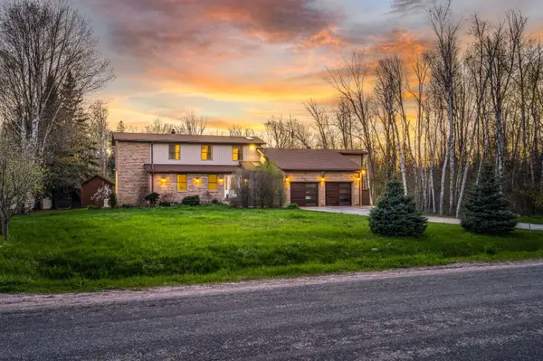 7950 8th Line, Essa, ON L0M 1T0