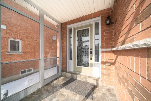 24 Christephen CRES, Richmond Hill, ON L4S 2S6