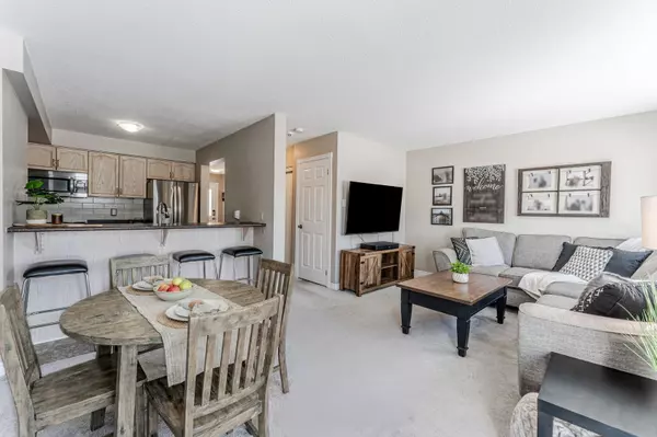 Barrie, ON L4M 6Y9,22 Michael CRES