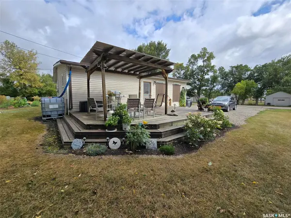 506 Qu'appelle STREET, Grenfell, SK S0G 2B0