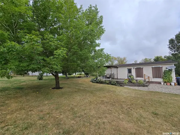 506 Qu'appelle STREET, Grenfell, SK S0G 2B0