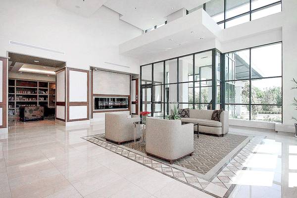 100 John ST #2205, Brampton, ON L6W 0A8