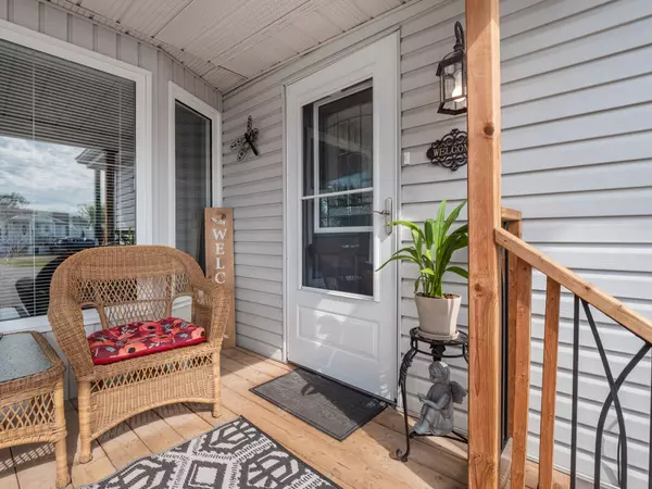 Fort Erie, ON L0S 1S1,3033 TOWNLINE RD #317