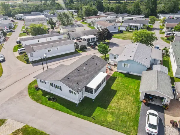 Fort Erie, ON L0S 1S1,3033 TOWNLINE RD #317