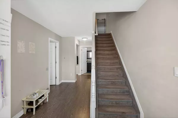 Brantford, ON N3S 4T2,205A MARLBOROUGH ST