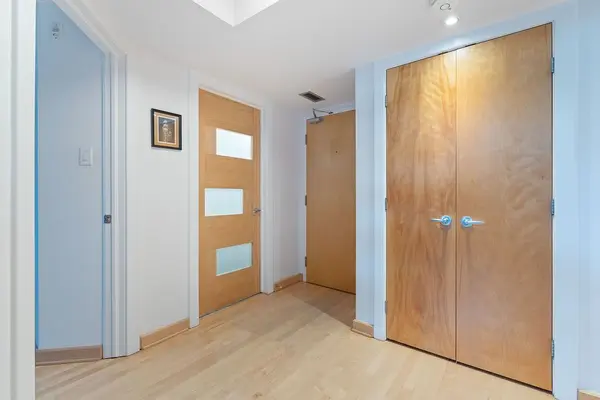 29 Main ST #111, Glebe - Ottawa East And Area, ON K1S 1B1