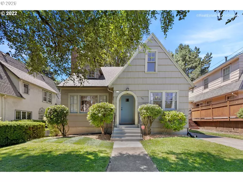 515 SE PEACOCK LN, Portland, OR 97214