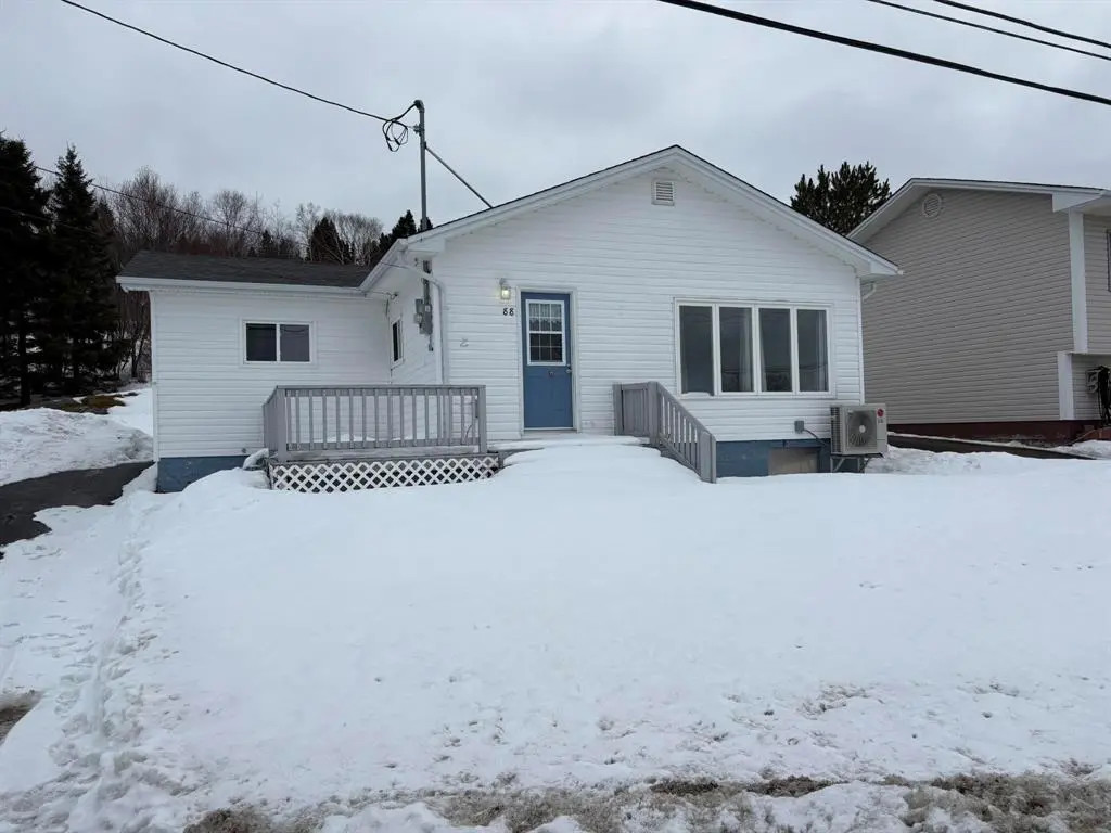 88 Main Street S, Glovertown, NL A0G2L0