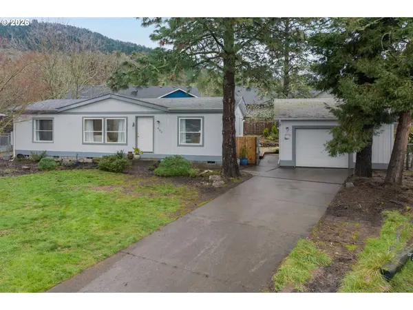 452 CAROL ST, Lowell, OR 97452