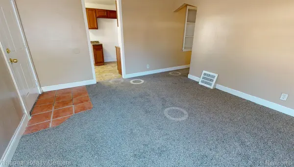 19720 ASBURY PARK, Detroit, MI 48235