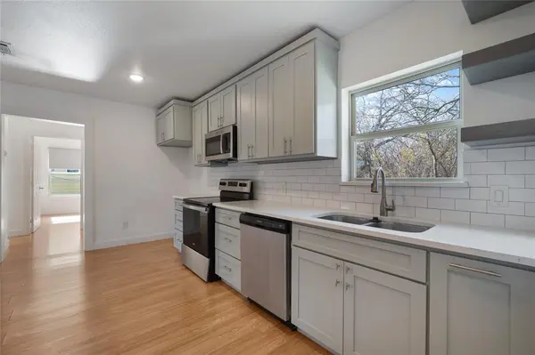 3214 King Street, Greenville, TX 75401