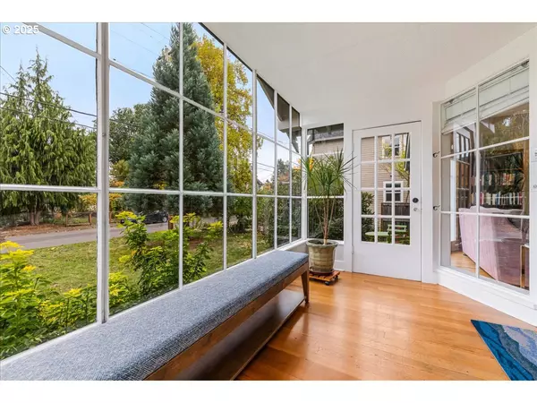 Portland, OR 97206,3111 SE 62ND AVE