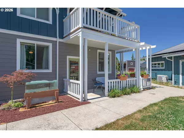 Eugene, OR 97404,172 OAKLEIGH LN #513