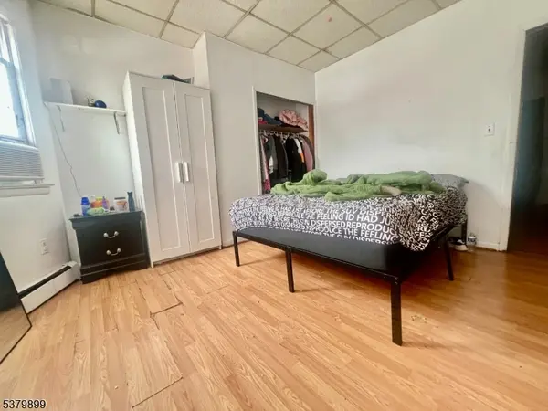 168 Christie St, Newark City, NJ 07105