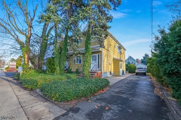 242 Main Ave, Wallington Boro, NJ 07057