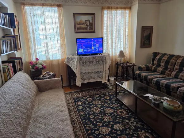 52 McDonald ST, Barrie, ON L4M 1P3