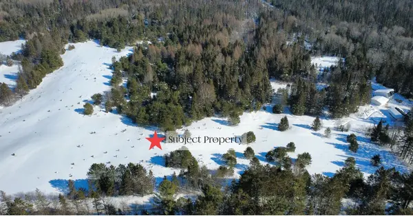 Armour, ON P0A 1C0,397 Relative RD