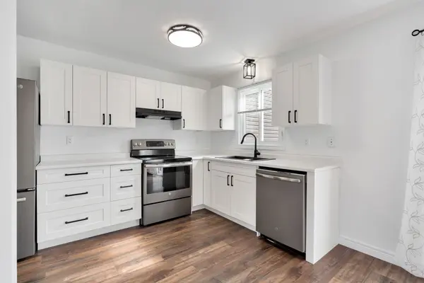 301 Carlow RD #41, Central Elgin, ON N5L 1B8