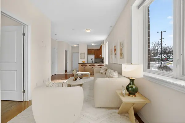 Hamilton, ON L8L 5C4,95 Wilson ST W #102