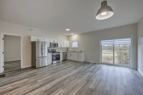 201 Creighton DR, Loyalist, ON K0H 2H0