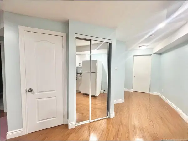 Guelph, ON N1L 1L4,59 Marsh CRES #Lower