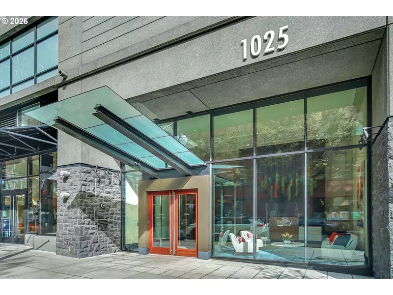 1025 NW COUCH ST #717, Portland, OR 97209